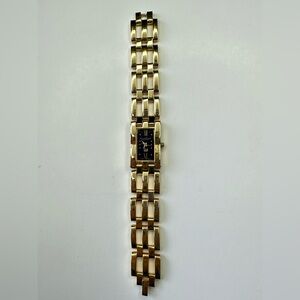 Gloria Vanderbilt Vintage Women’s Watch Gold Tone Metal Needs New Battery